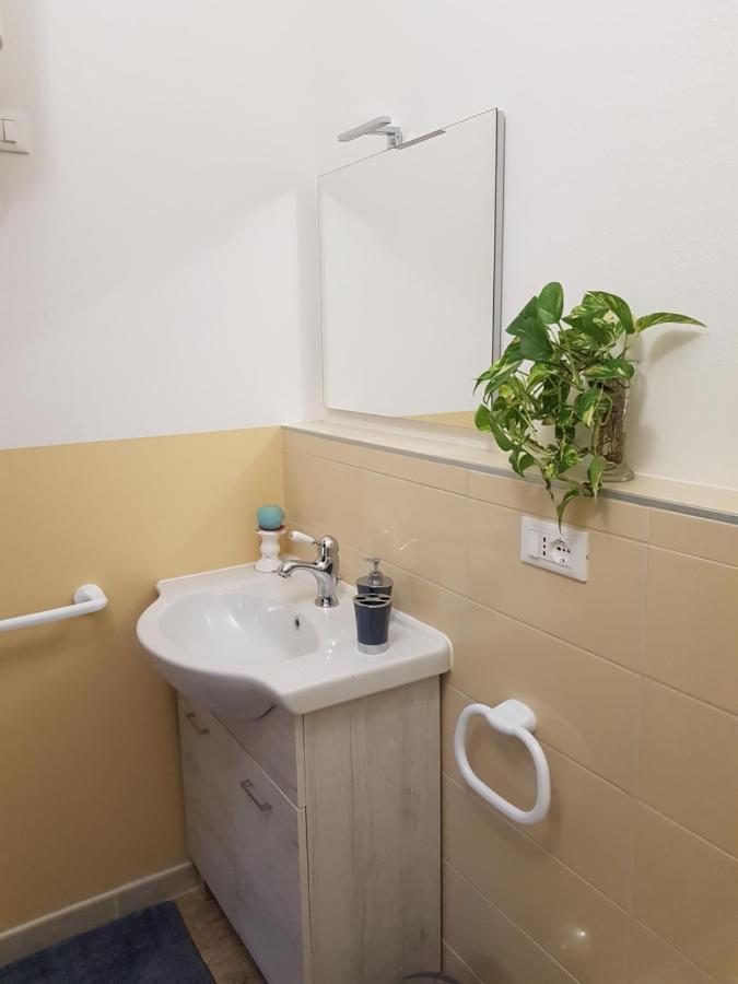 B&B Da Natallia Ronco allʼAdige Exteriör bild
