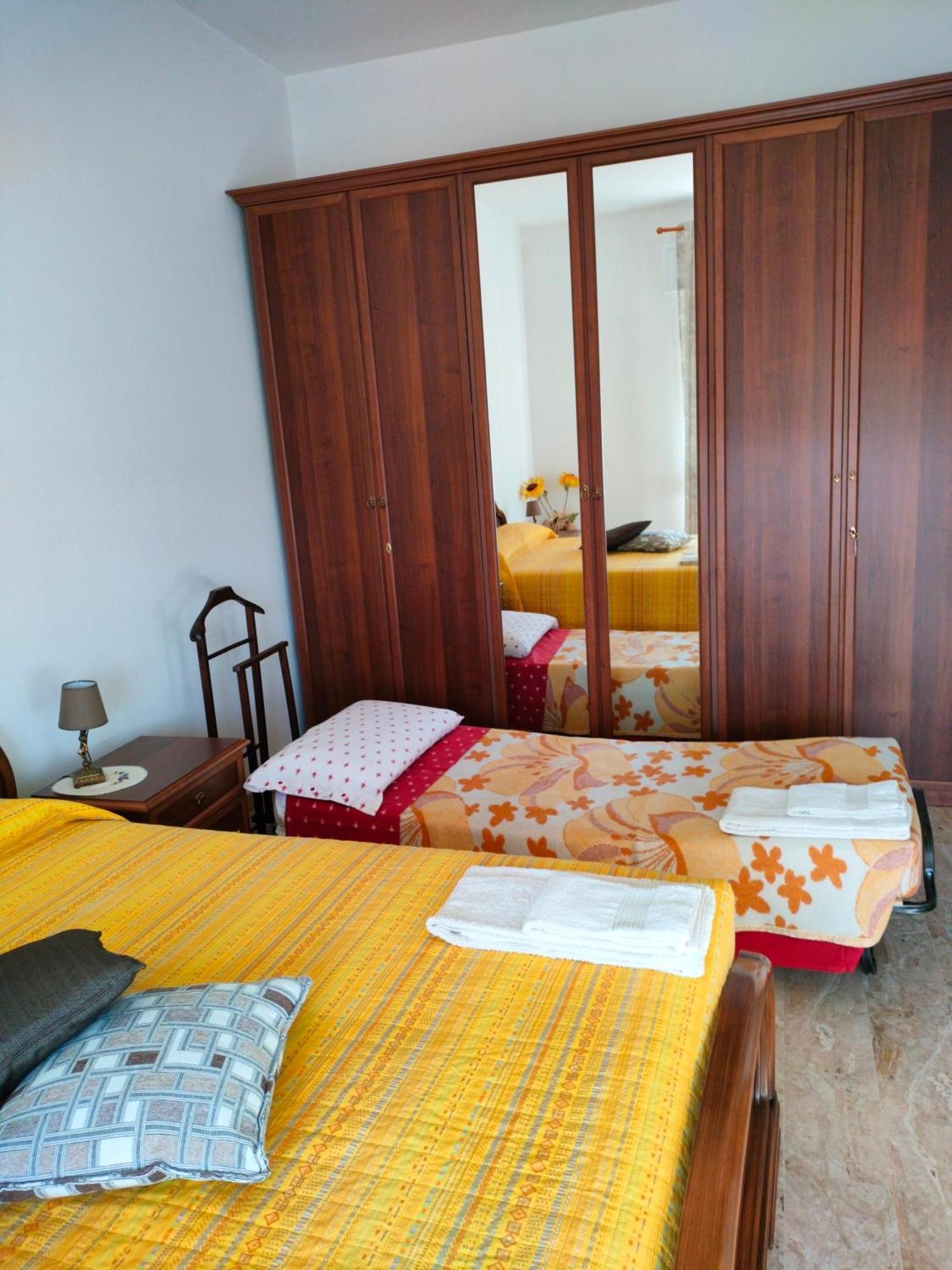 B&B Da Natallia Ronco allʼAdige Exteriör bild